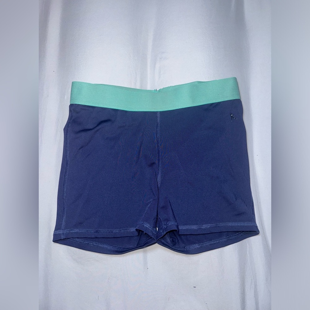 Women’s xs workout shorts